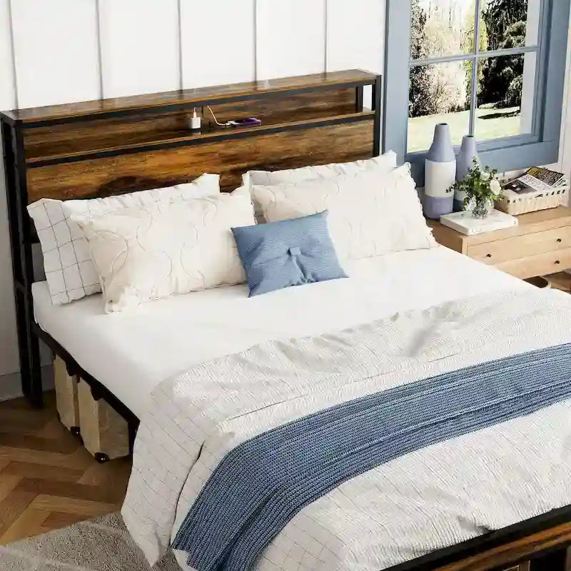 Lit plateforme Queen Size - Tête de lit avec rangement - Éclairage LED RGB - Ports USB et prises électriques - Contrôle via application