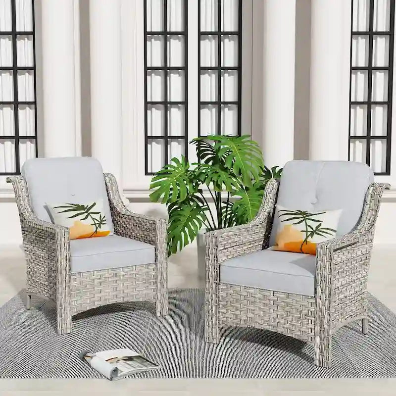 Ensemble de 2 chaises de jardin en rotin tressé à dossier haut - Résine PE tressée à la main - Acier thermolaqué - Coussins inclus