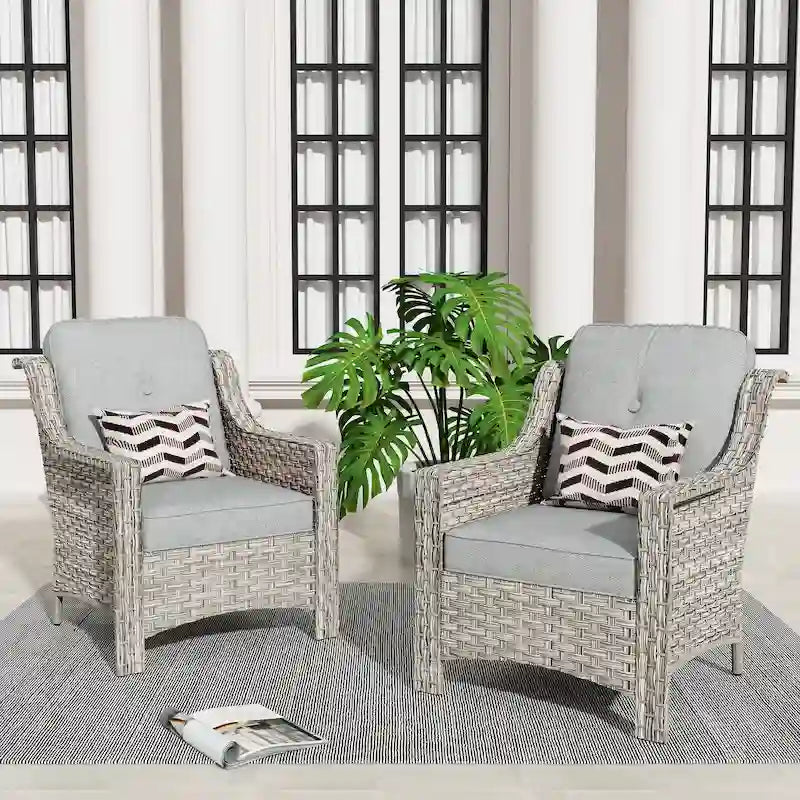 Ensemble de 2 chaises de jardin en rotin tressé à dossier haut - Résine PE tressée à la main - Acier thermolaqué - Coussins inclus