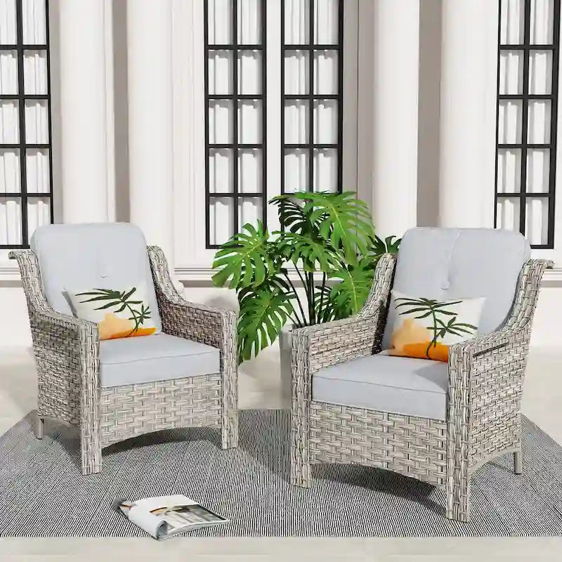 Ensemble de 2 chaises de jardin en rotin tressé à dossier haut - Résine PE tressée à la main - Acier thermolaqué - Coussins inclus